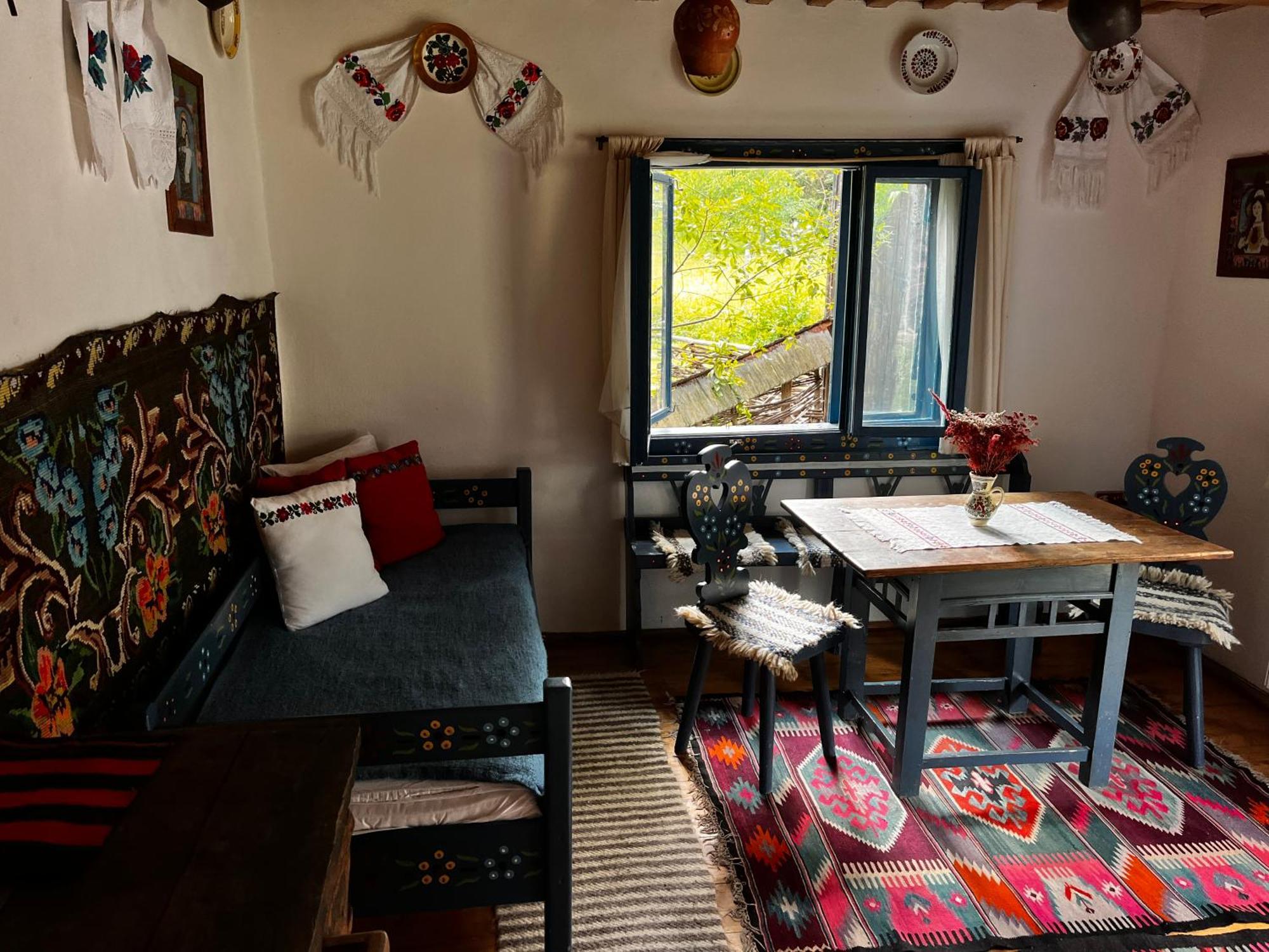 The Village Pension Breb Bagian luar foto